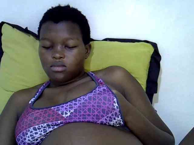 pretty-desire webcam