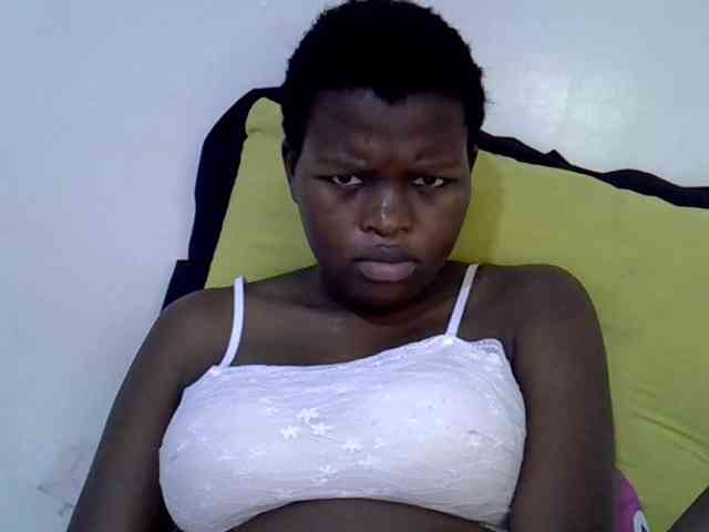 pretty-desire webcam