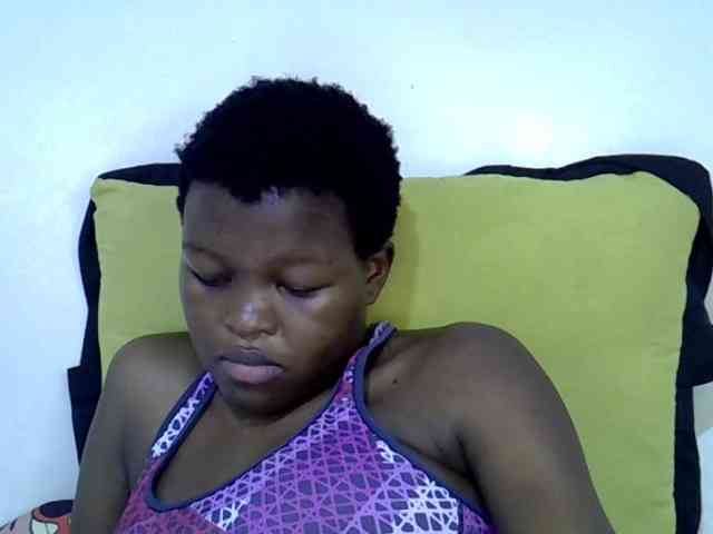 pretty-desire webcam