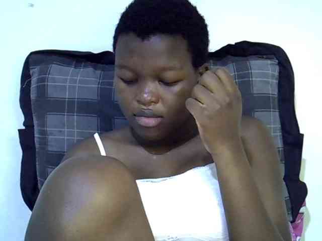 pretty-desire webcam