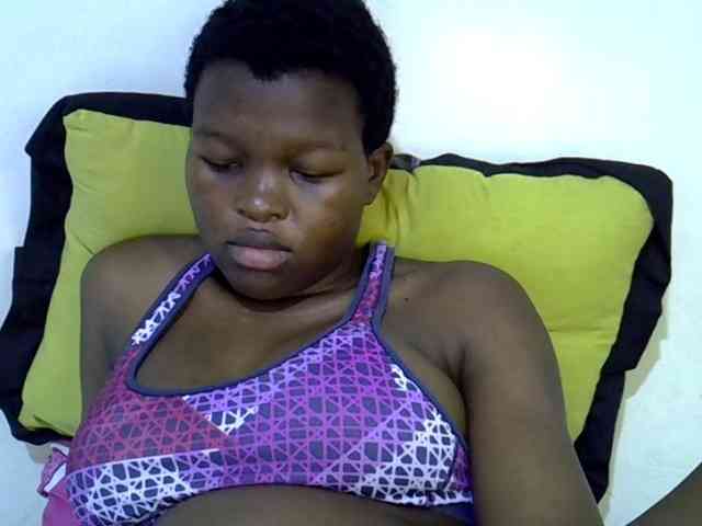 pretty-desire webcam