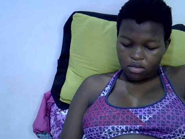 pretty-desire webcam