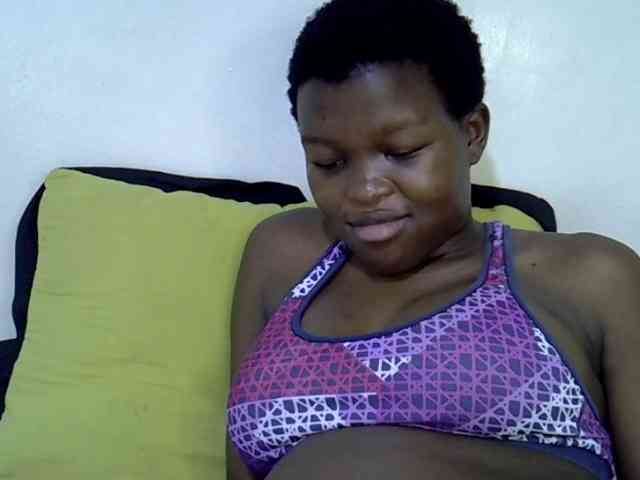 pretty-desire webcam