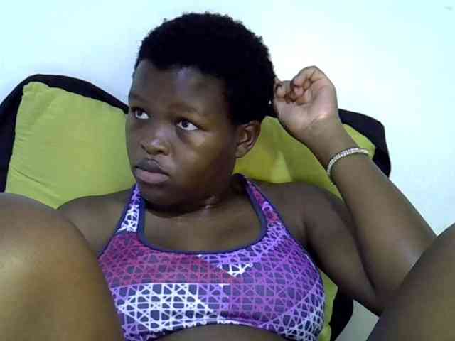 pretty-desire webcam