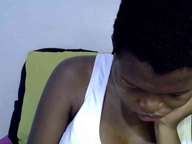 pretty-desire webcam