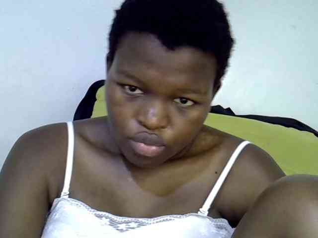 pretty-desire webcam