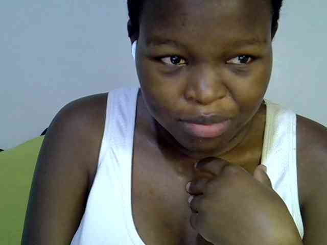 pretty-desire webcam