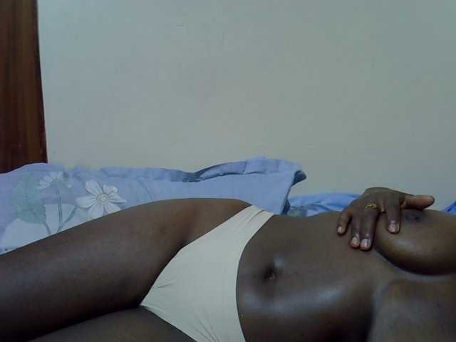 Lma01 live cam on BongaCams