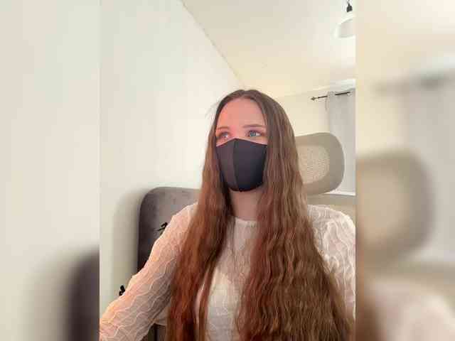 SweetIra webcam