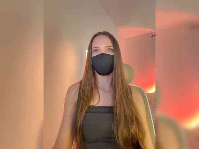 SweetIra webcam