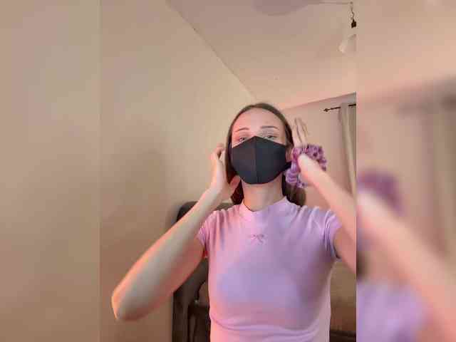 SweetIra webcam
