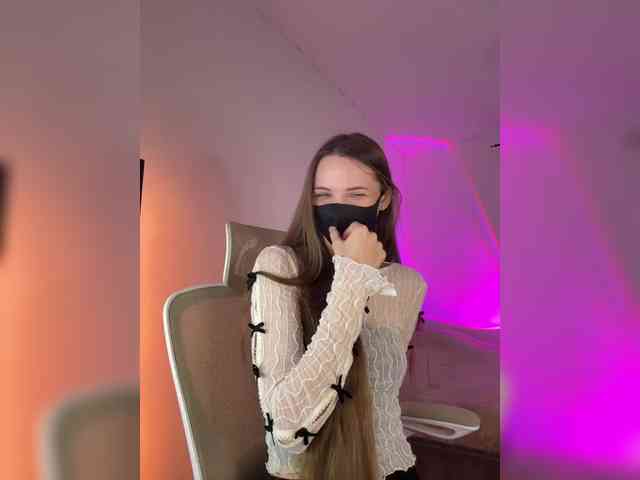 SweetIra webcam