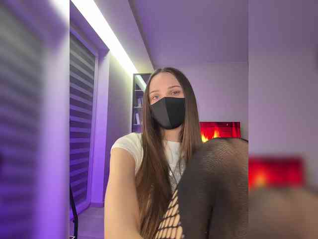 SweetIra webcam