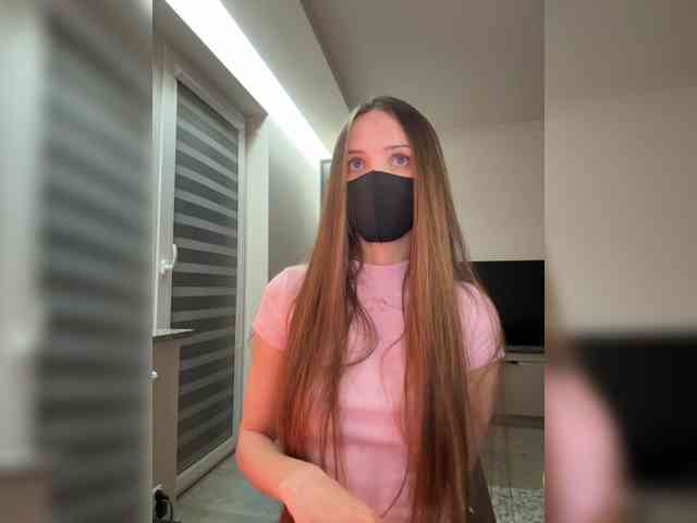 SweetIra webcam
