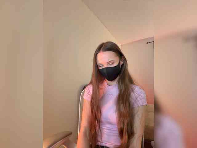 SweetIra webcam