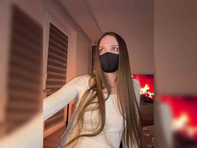 SweetIra webcam