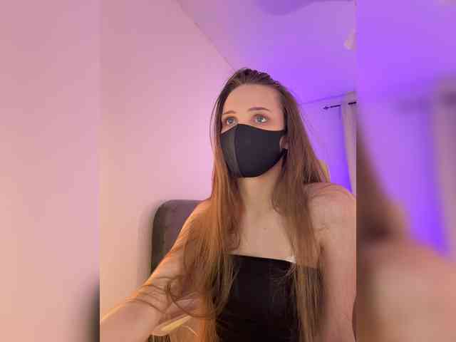SweetIra webcam