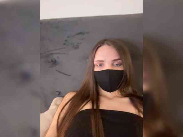 SweetIra webcam
