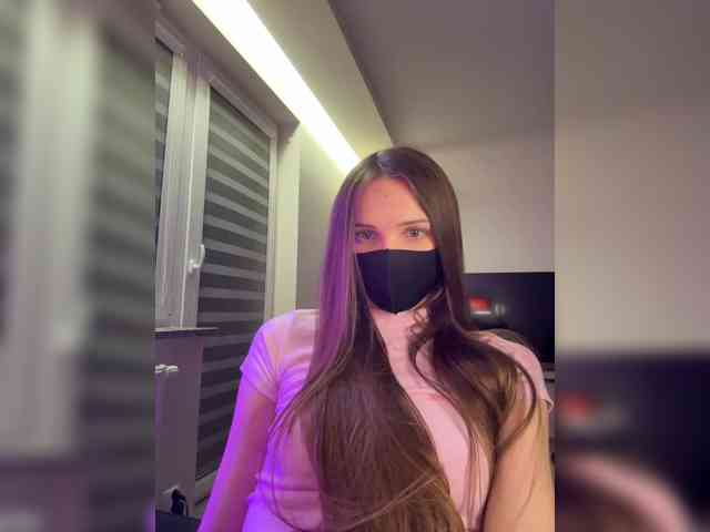 SweetIra webcam