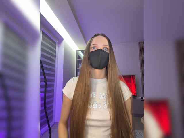 SweetIra webcam