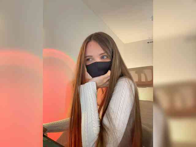SweetIra webcam