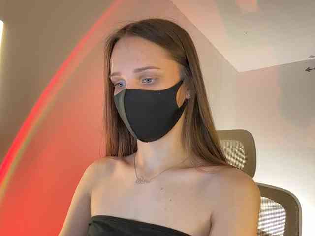 SweetIra webcam