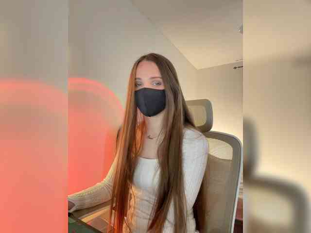 SweetIra webcam