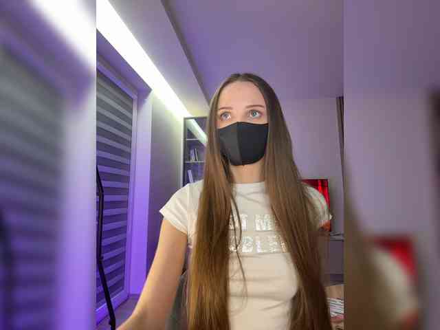 SweetIra webcam