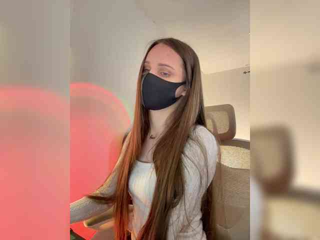 SweetIra webcam