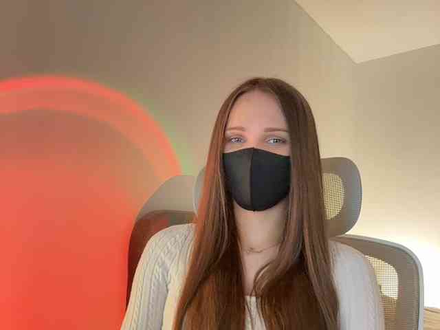 SweetIra webcam