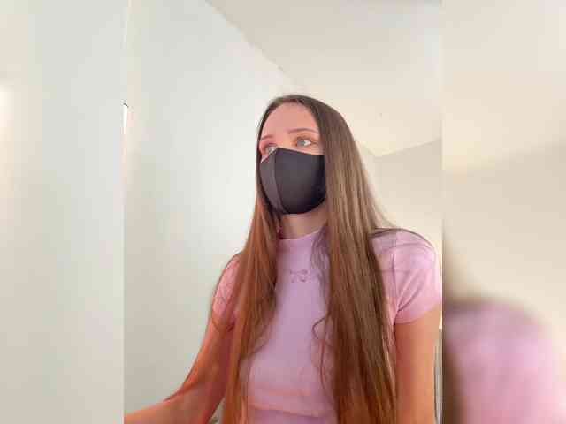 SweetIra webcam