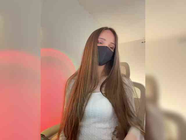 SweetIra webcam
