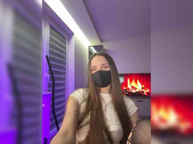 SweetIra webcam