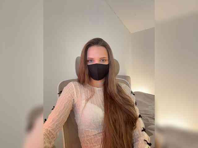 SweetIra webcam