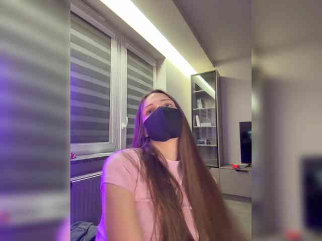 SweetIra webcam