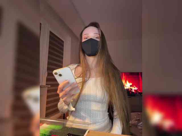 SweetIra webcam