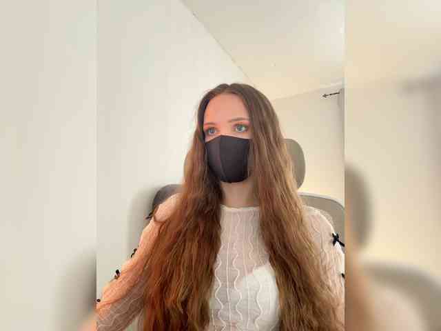 SweetIra webcam