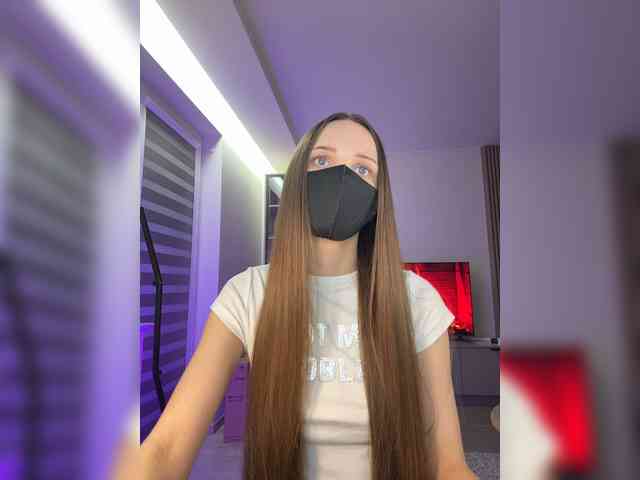 SweetIra webcam