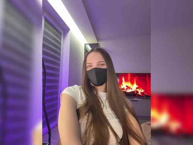 SweetIra webcam