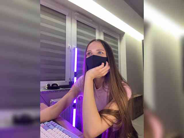 SweetIra webcam