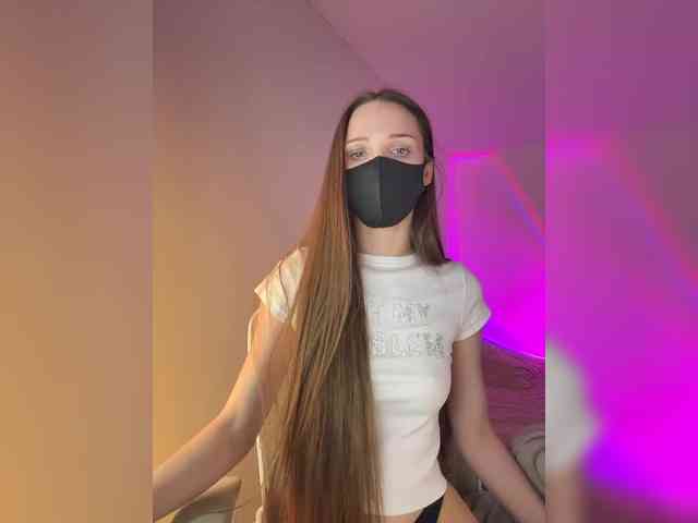 SweetIra webcam
