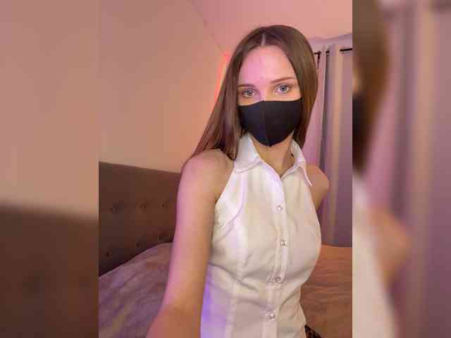 SweetIra webcam