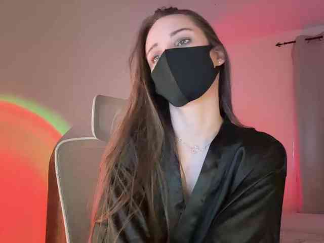 SweetIra webcam