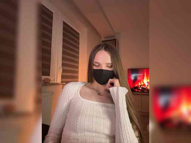 SweetIra webcam