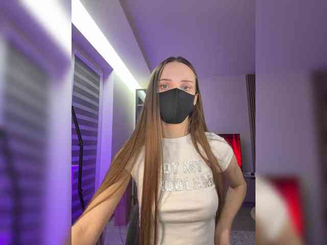 SweetIra webcam