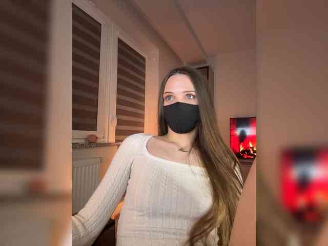 SweetIra webcam