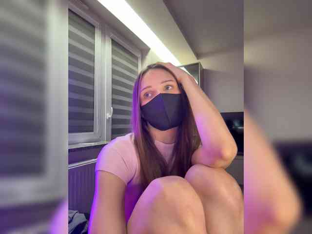 SweetIra webcam