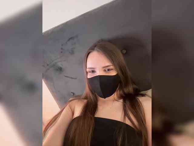 SweetIra webcam