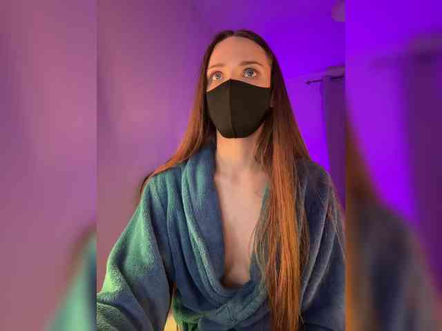SweetIra webcam