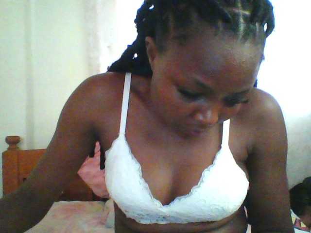 sexy-marianah live cam on BongaCams